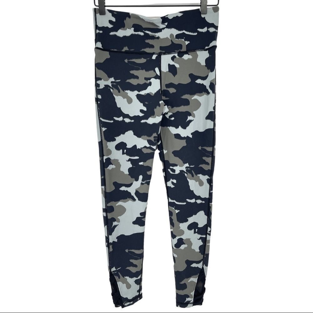 Mona B camo high waist leggings